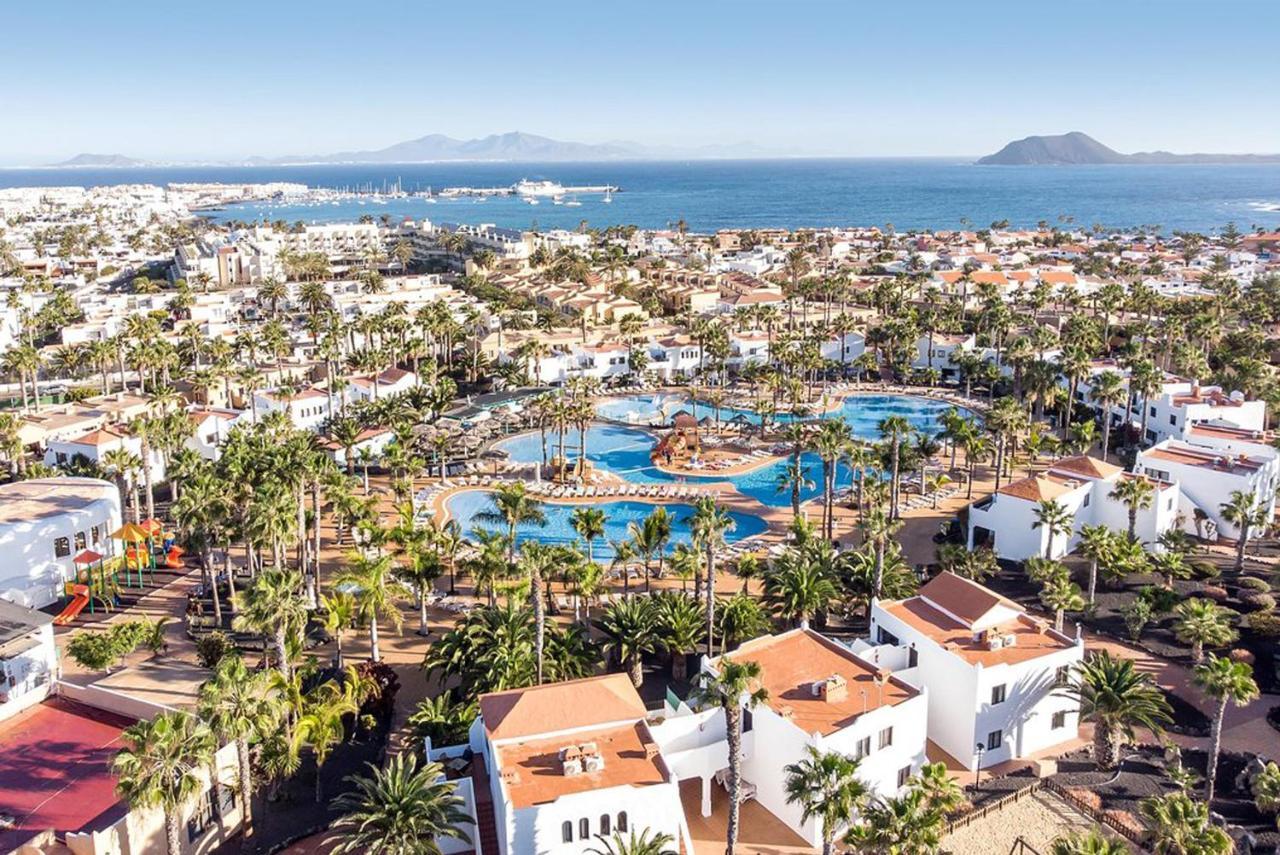 Family Apartment 1 Bedroom With Pool View - Oasis Duna Resort Corralejo Exterior photo